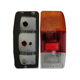 Calavera Derecha con Arnés Auto Magic para Ichivan