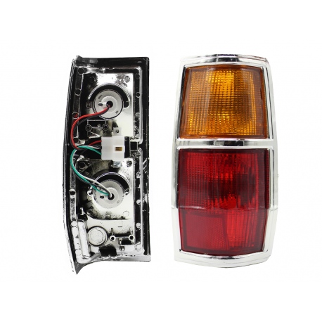 Calavera Derecha con Marco Cromado y Arnés Diforza para 720