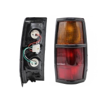 Calavera Derecha con Marco Negro y Arnés Diforza para 720