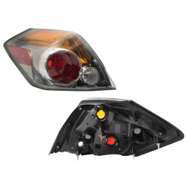 Calavera Izquierda en Tres Colores con Mica Translucida sin Arnés Difroza para Altima Sedán L32