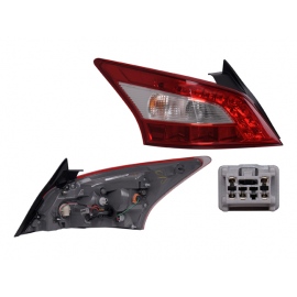 Calavera Izquierda con Arnés y Luz LED DEPO para Maxima