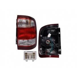 Calavera Derecha en Rojo y Blanco con Arnés DEPO para Pathfinder