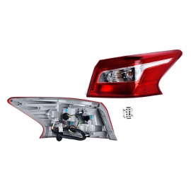 Calavera Exterior Derecha con Luz LED y Arnés DEPO para Sentra B17