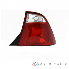 Calavera Derecha sin Arnés Eagle Eyes para Focus Sedán