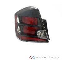 Calavera Izquierda con Fondo Negro y Arnés Eagle Eyes para Sentra B16