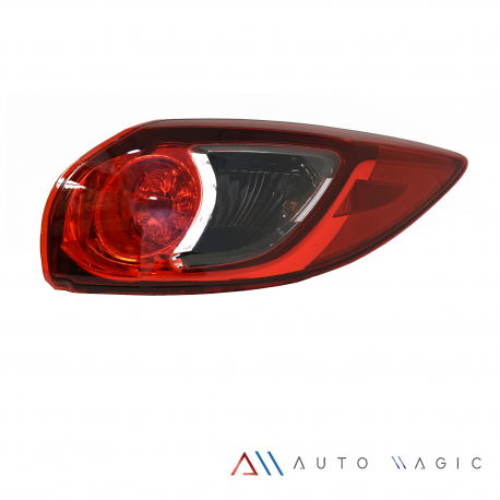 Calavera Exterior Derecha con Portafocos Eagle Eyes para Mazda CX5