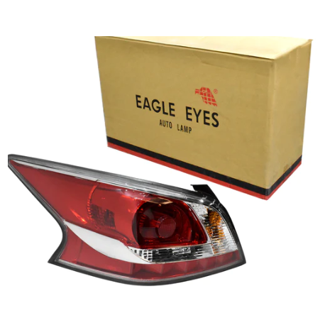 Calavera Izquierda Eagle Eyes para Altima