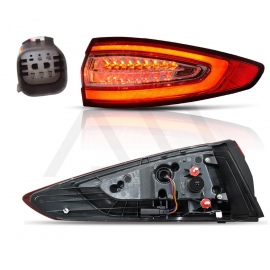 Calavera Derecha con Luz LED Auto Magic para Fusion S, SE