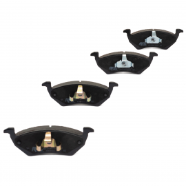 Juego De Balatas Delanteras Semimetalicas Fritec Para Gol, Saveiro, Up