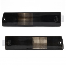 Juego de 2 Cuartos Negro Liso de Facia Ancha Delantera Mirsa para Golf A2, Jetta A2