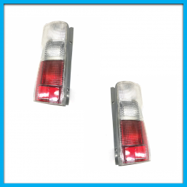 Juego de 2 Calaveras Verticales Para Urvan Mirsa (Con Mica de Acrílico)