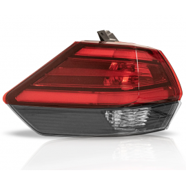 Calavera Exterior Izquierda Auto Magic para X-Trail