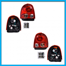 Juego de 2 Calaveras Para Chevy C2 Versión 3 Puertas DEPO con Sockets y Focos