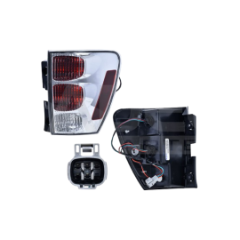 Calavera Derecha con Arnés y Fondo Cromado DEPO para Equinox