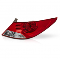 Calavera Derecha con Arnés Auto Magic para Attitude