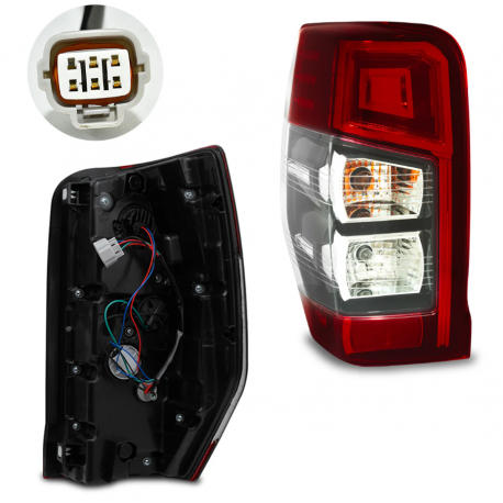 Calavera Izquierda con Luz LED Auto Magic para L200