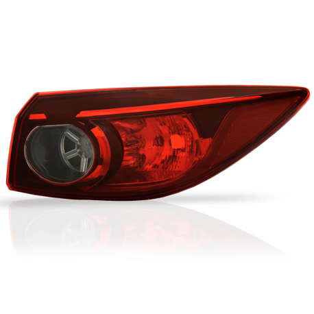 Calavera Exterior Derecha sin Arnés Auto Magic para Mazda 3 Sedán