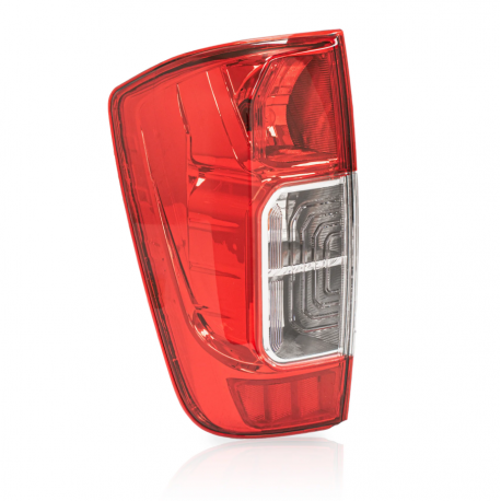 Calavera Izquierda con Arnés Auto Magic para NP300 Frontier