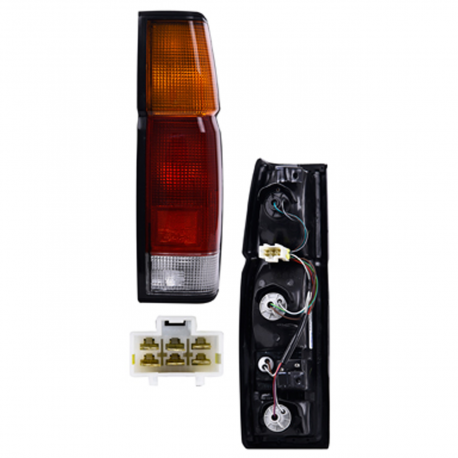 Calavera Derecha Larga con Housing, Arnés y Focos DEPO para D21