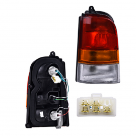 Calavera Izquierda en Tres Colores con Arnés Lucid para Tsubame