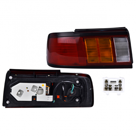 Calavera Izquierda con Marco Negro, Arnés y Focos Lucid para Tsuru 3