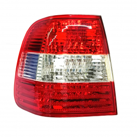 Calavera Exterior Izquierda Auto Magic para Polo 9N Sedan