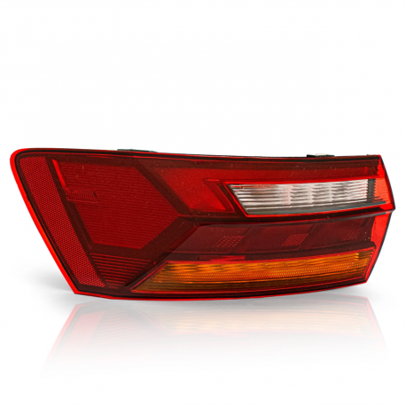 Calavera Exterior Izquierda con Luz LED Auto Magic para Jetta A7