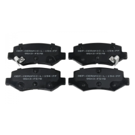 Juego De Balatas Traseras de Cerámica Oep para Aveo Ls, Ltz, Groove