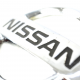 Emblema NISSAN de Parrilla para Tsuru 3 