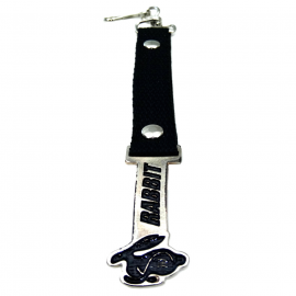 Llavero con Cinta Color Negro y Emblema RABBIT