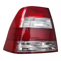 Calavera Izquierda con Direccional Blanca Auto Magic para Jetta A4