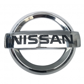 Emblema de Parrilla Nissan para Sentra B17