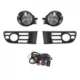 Kit de Faros Buscadores con Rejillas y Arnés Auto Magic para Polo 9N2