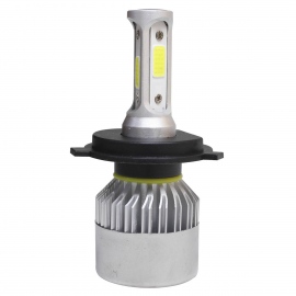 Par de Focos 9006 con 3 Caras de LED de 2300 Lúmenes Tunix 