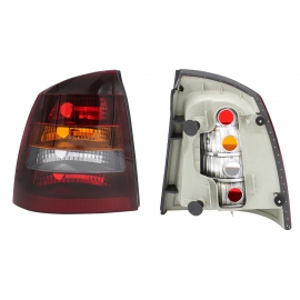 Calavera Izquierda en Tres Colores de Tono Oscuro sin Arnés Diforza para Astra Sedán